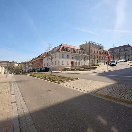 Backhome - Maisionette - Parkplatz - Fantastische Schlosslage - Smarttv - Waschmaschine - Netflix - 70qm - 24h Checkin- 5 *